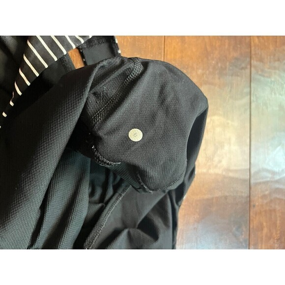 Lululemon Black And White Athletic Slimming Tank Sz 6 - Picture 5 of 6